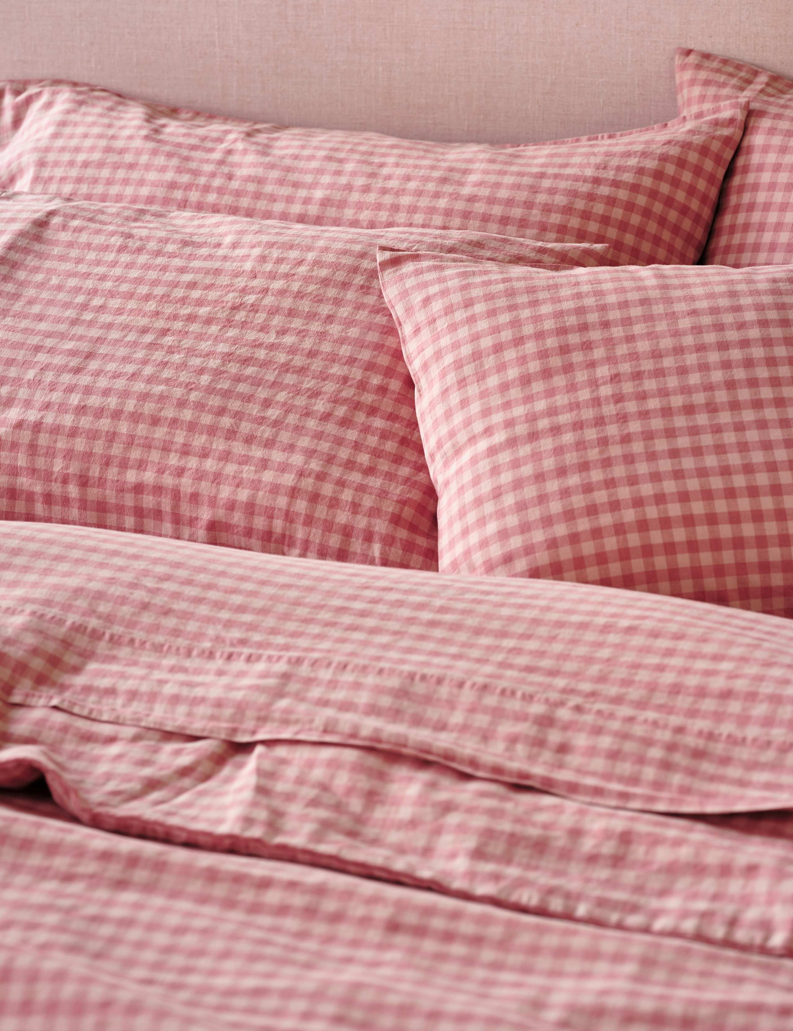 Piglet in Bed gingham linen-cotton pillowcases set of 2 (British brand)