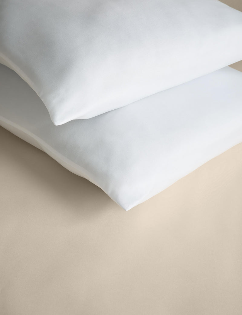 Microfibre medium pillows 2 pack, imported from the UK
