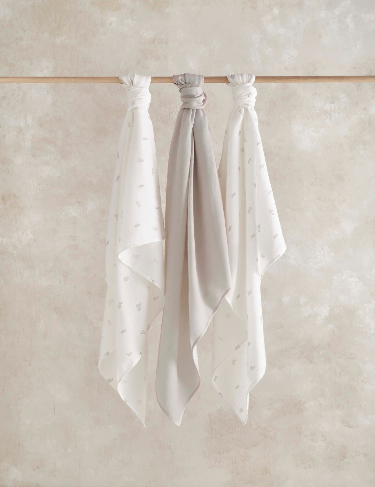 Mamas & Papas bunny print muslin squares 2 pack, UK version