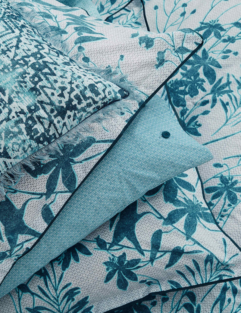 Bedeck of Belfast Mieko square pillowcases 2 pack, UK version