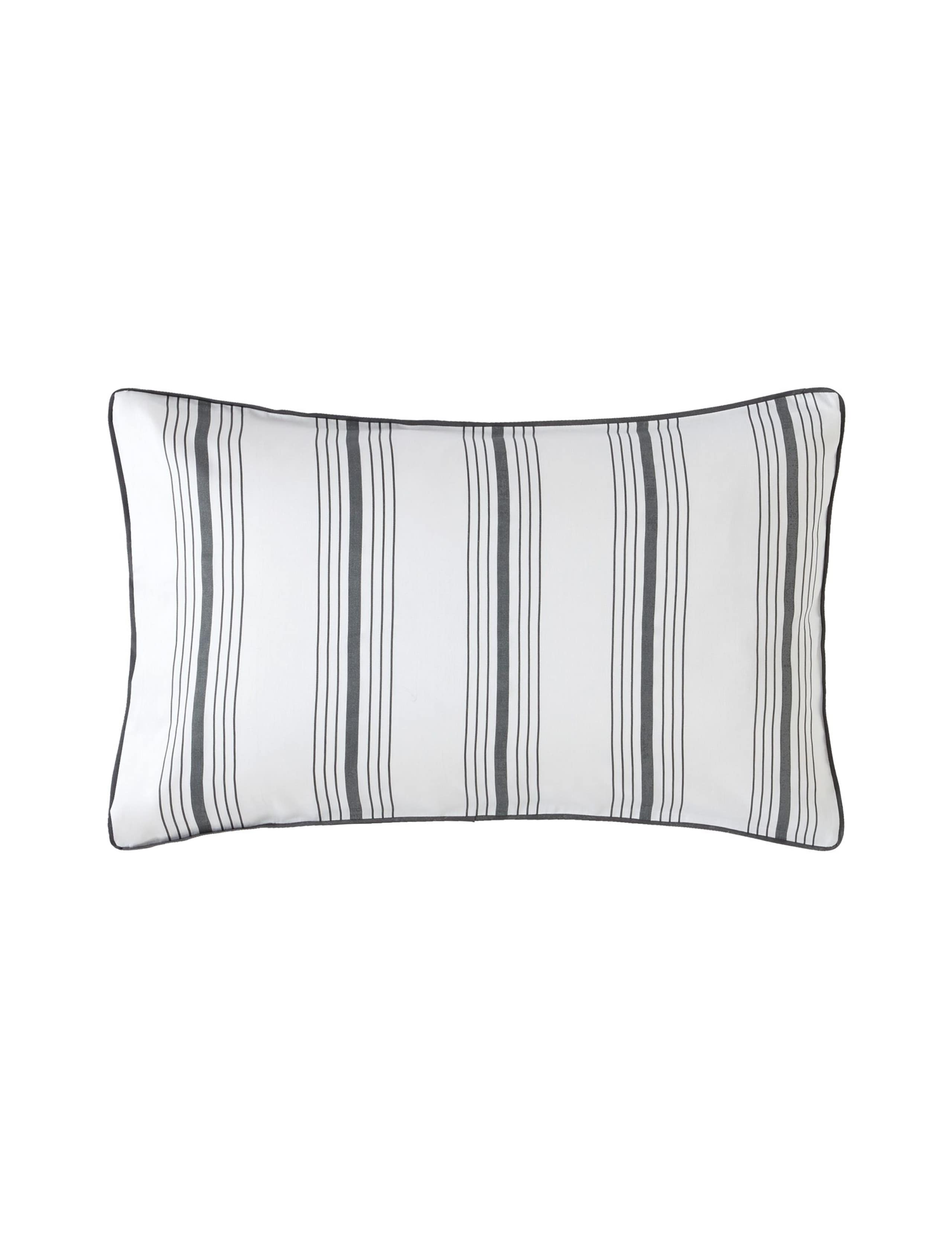 Laura Ashley Tuileries pillowcases 2 pack (British brand)