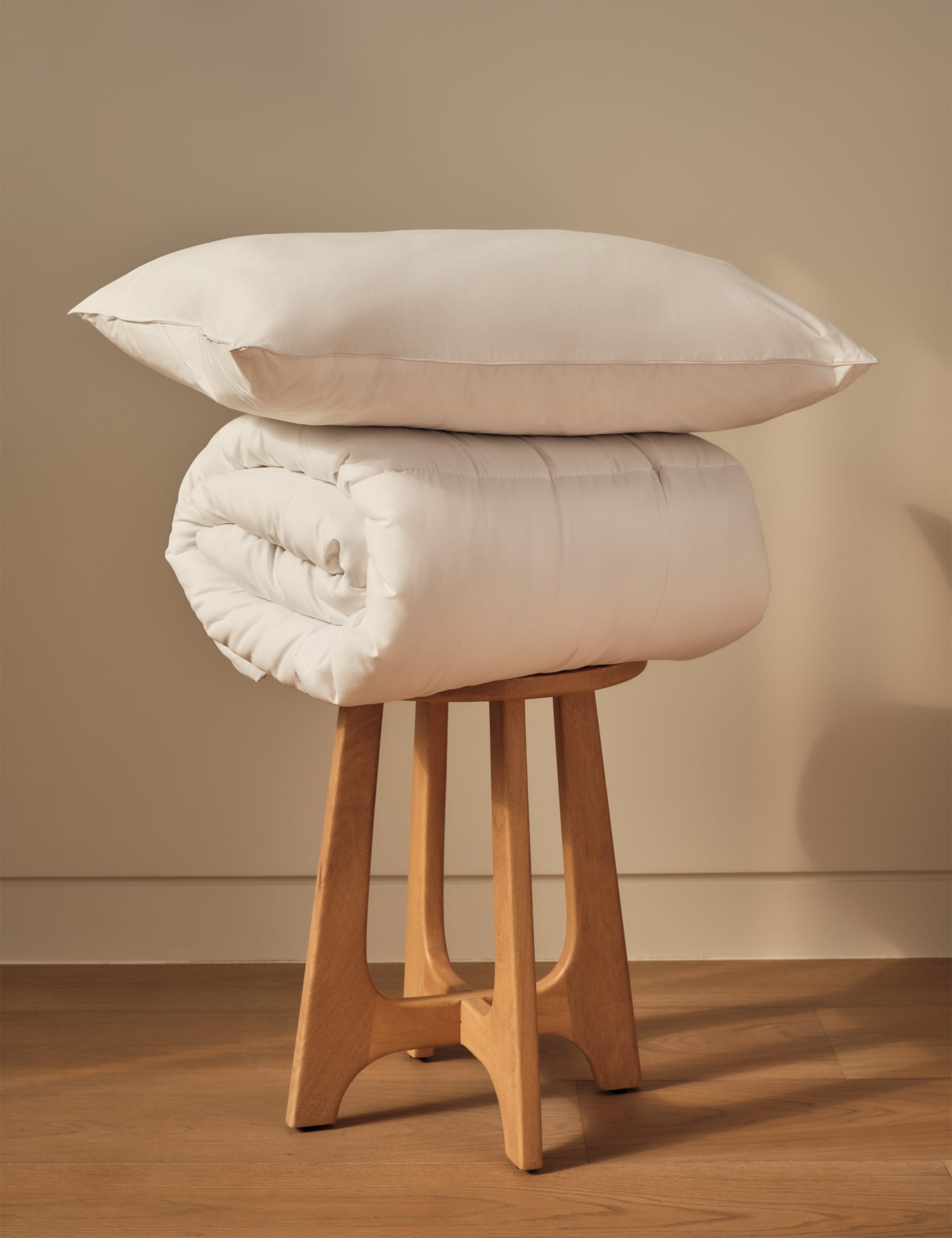 Smart Wash & Dry firm pillows 2 pack, imported from the UK