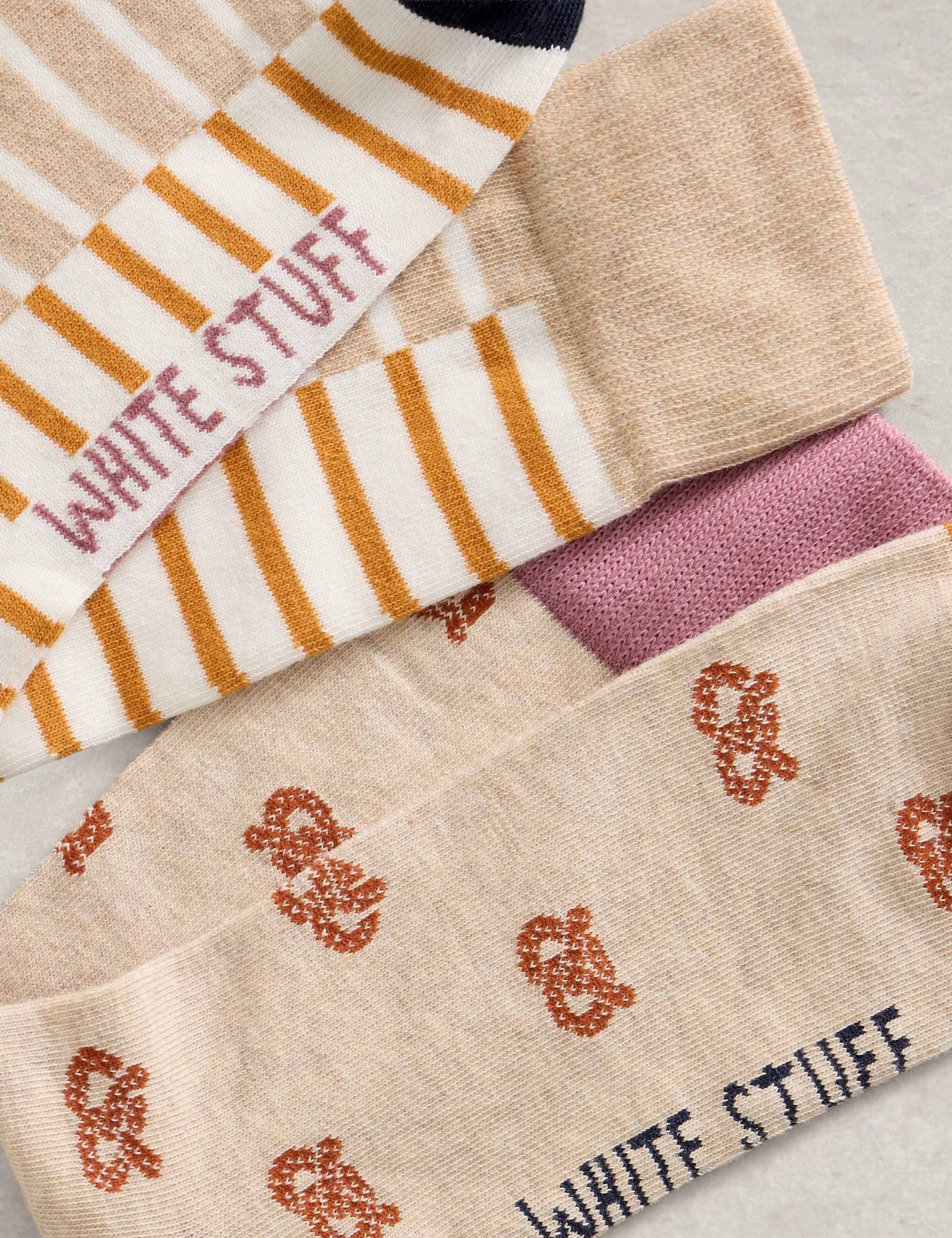 Weiße Sachen Baumwollsocken Brezel- und Streifen-Design - britisches Produkt