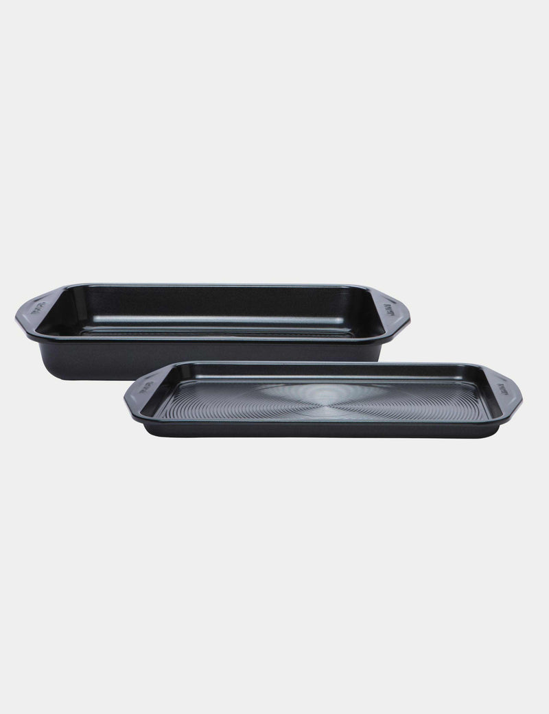 Circulon 2-piece carbon steel bakeware set - British product