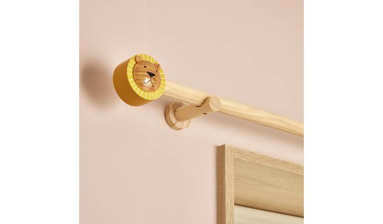 Habitat Kids Holz-Vorhangstange mit Löwenmotiv 120cm, UK-Version