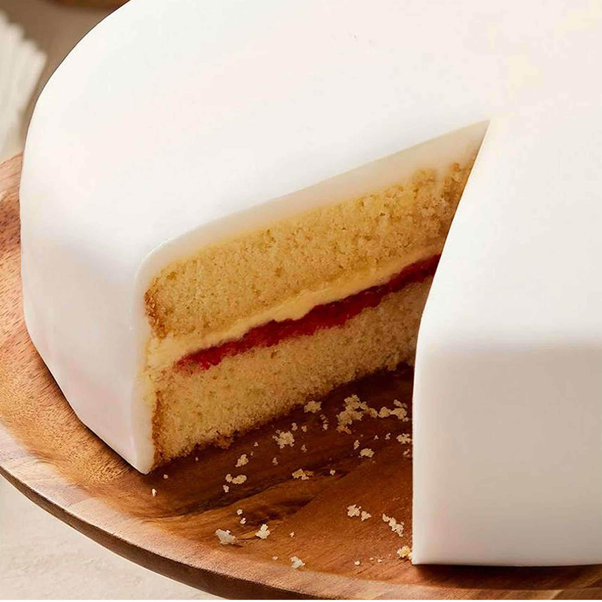 Sainsbury's Madeira cake for decorating 1.65kg - British product