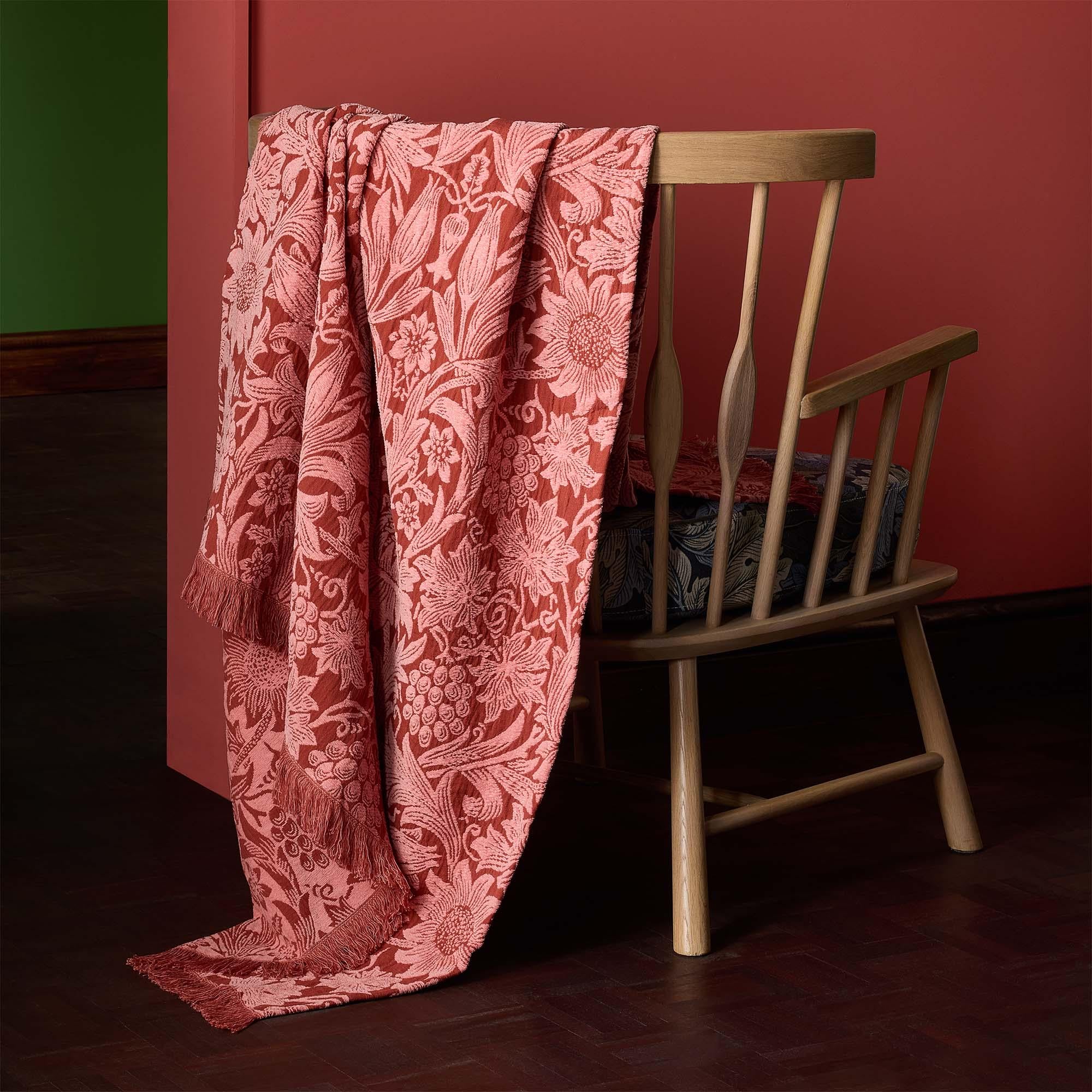 Habitat Morris Co Sunflower Chenille Throw 125x150cm, UK version
