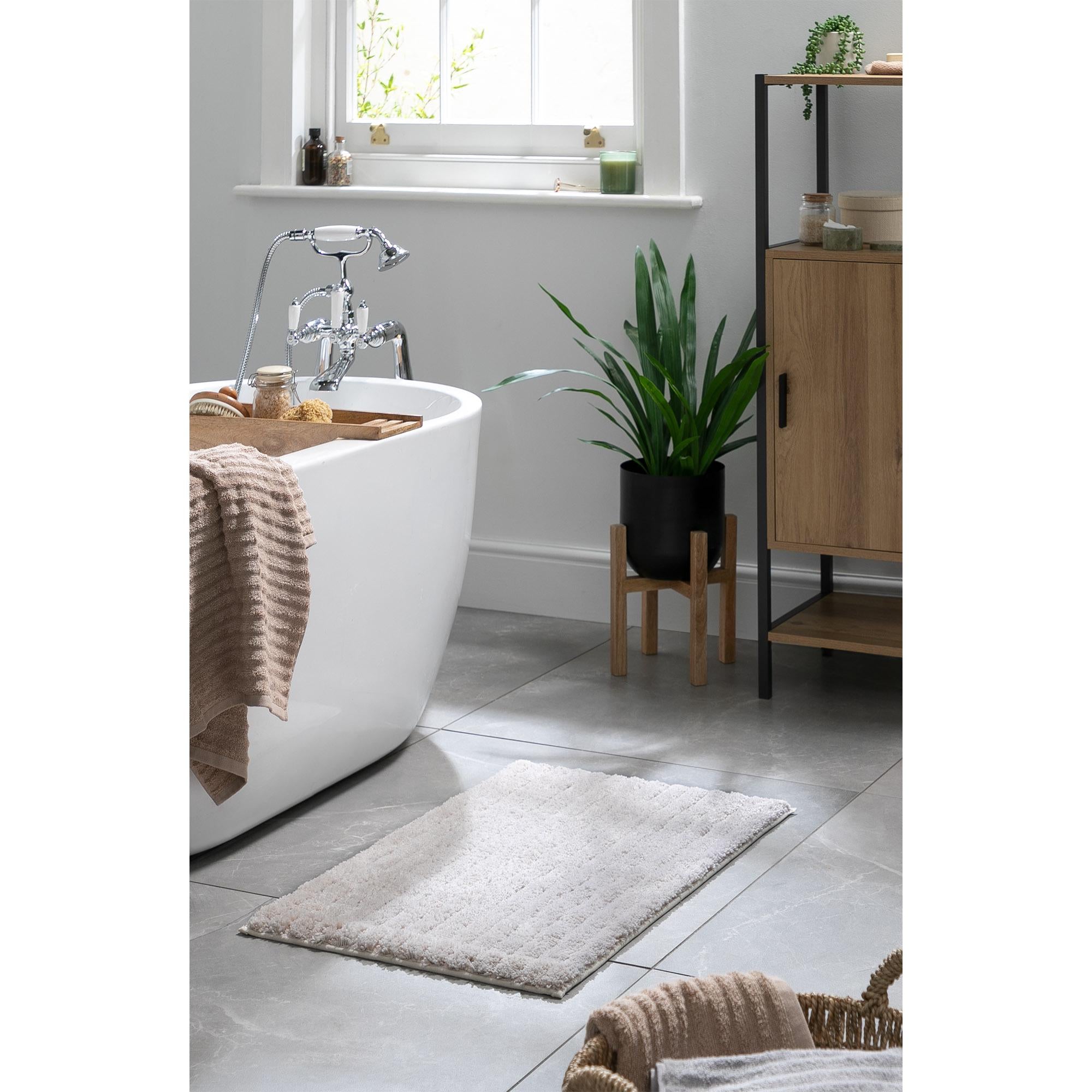 Habitat Ribbed Oatmeal Bath Mat, UK version
