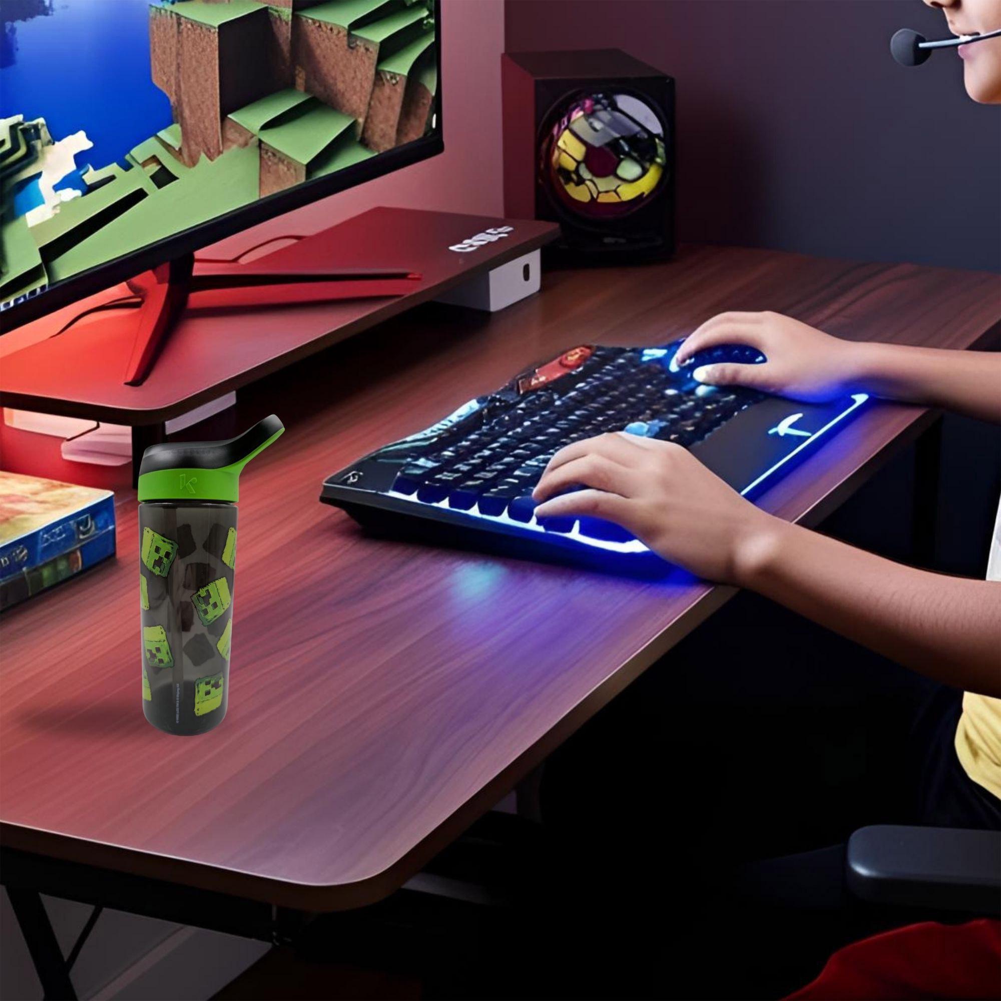 Minecraft Creeper bottle 600ml - British product