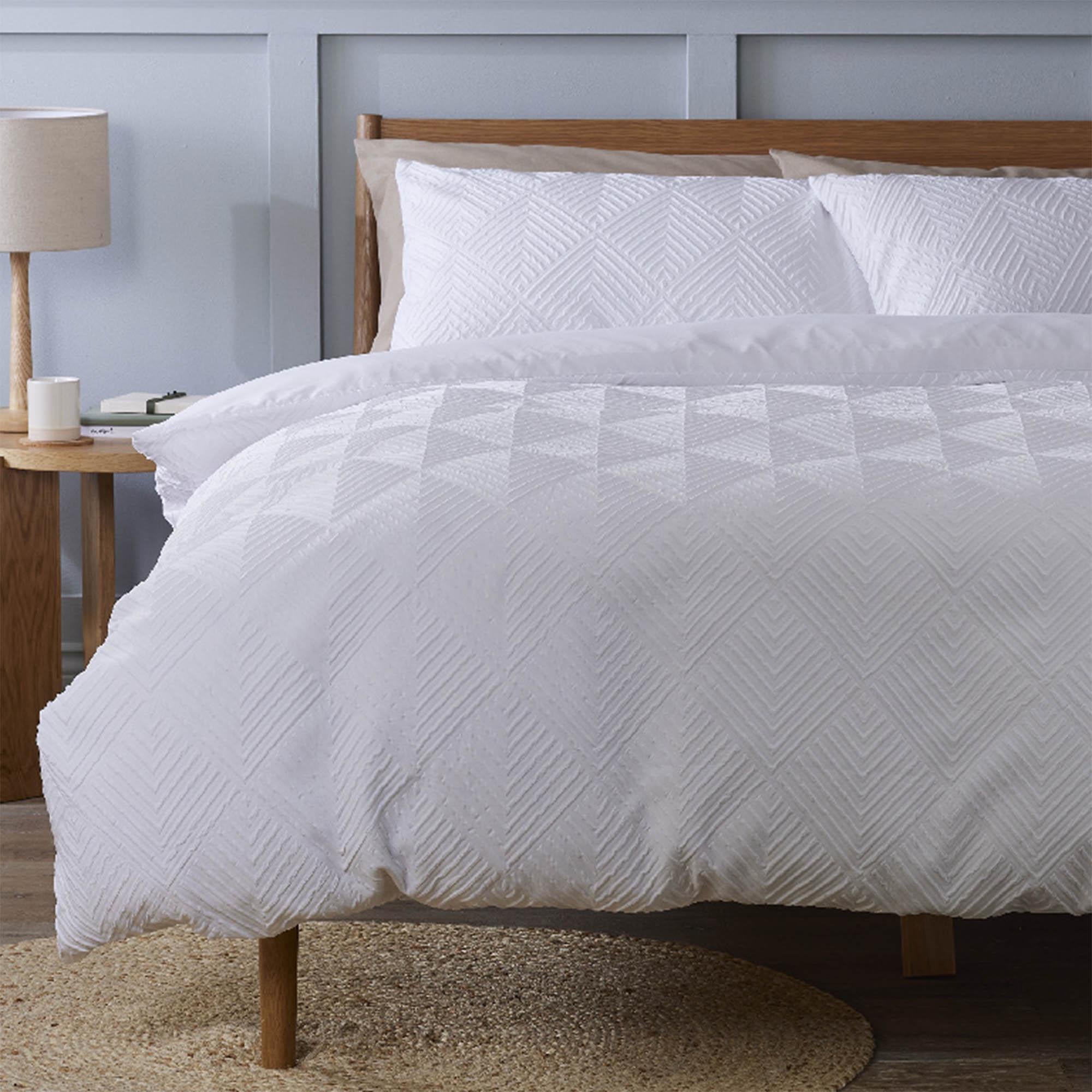 White Textured Embossed Single Bedding Set with Duvet Cover and Pillowcase
