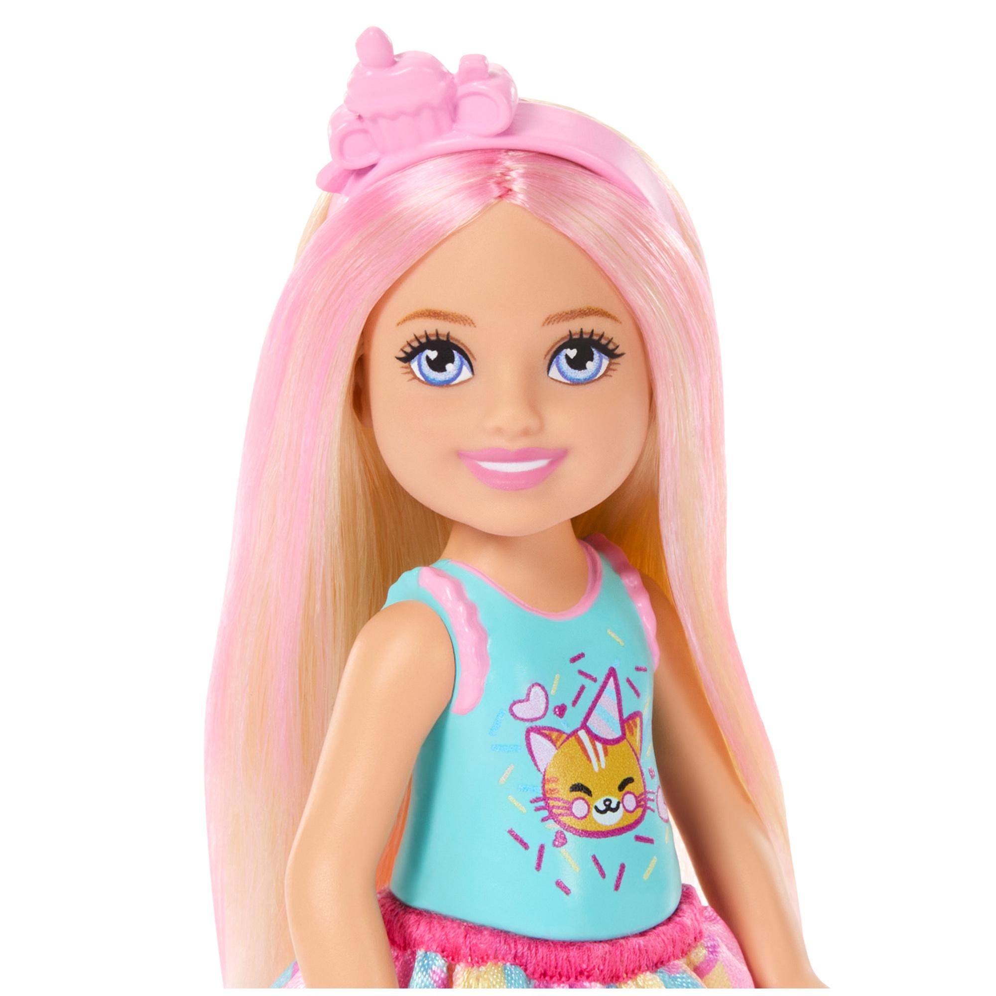 Barbie Club Chelsea doll with accessories - British product
