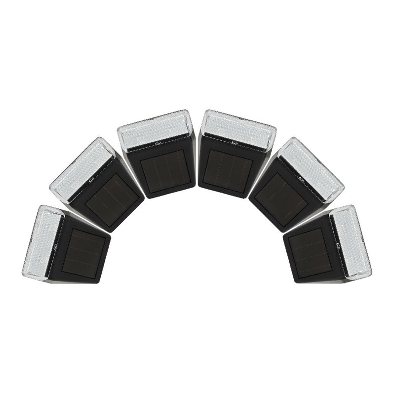 Garden by Sainsbury's 3 lumen solar fence light - British product