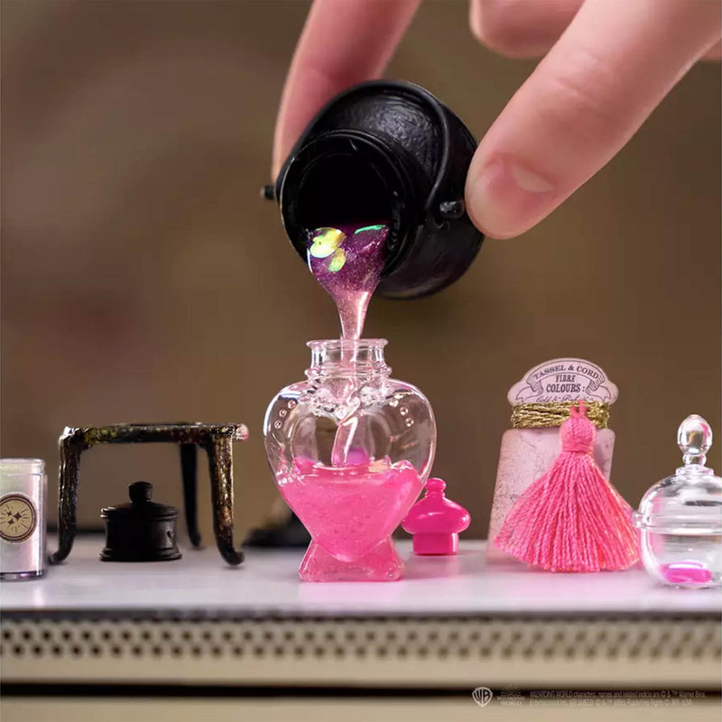 MGA Miniverse Harry Potter DIY potion kit pack, imported from the UK