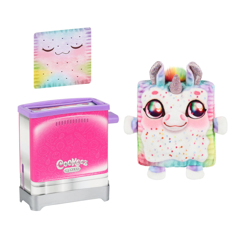 Cookeez Makery Toasty Treatz surprise plush toy, UK version