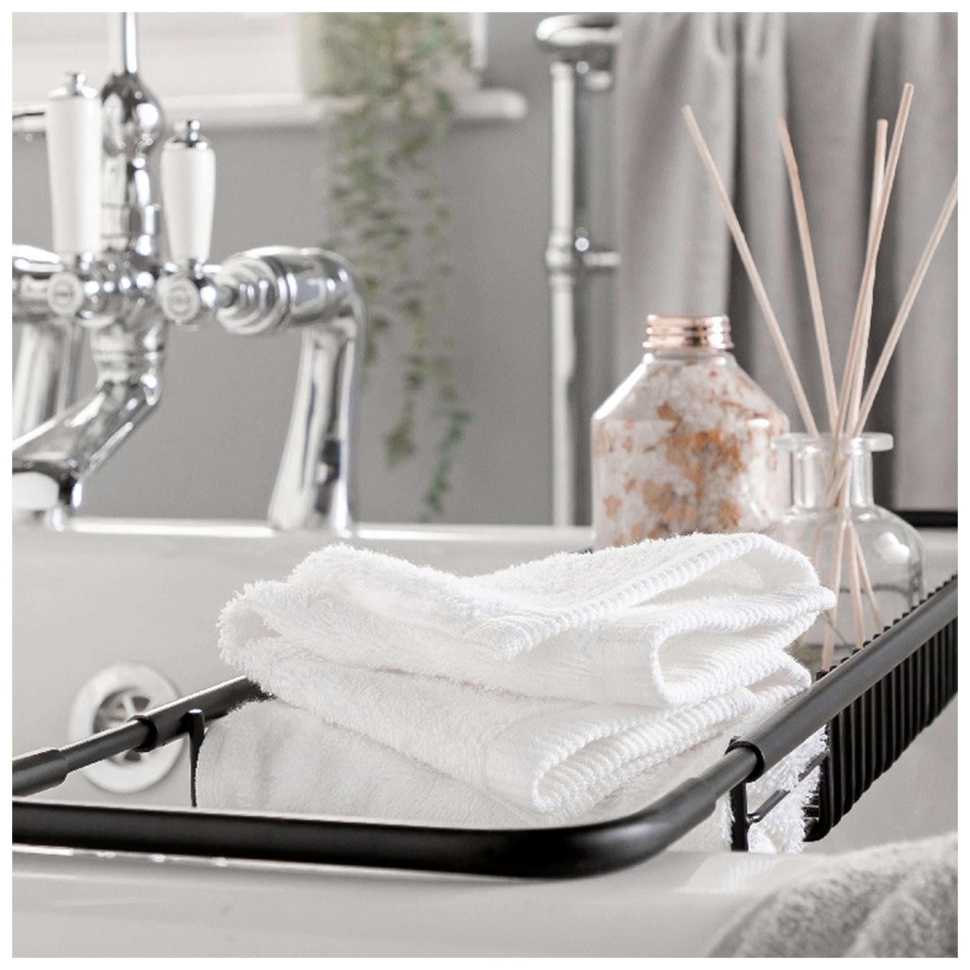 Habitat white face cloths 2pk 30x30cm, UK version