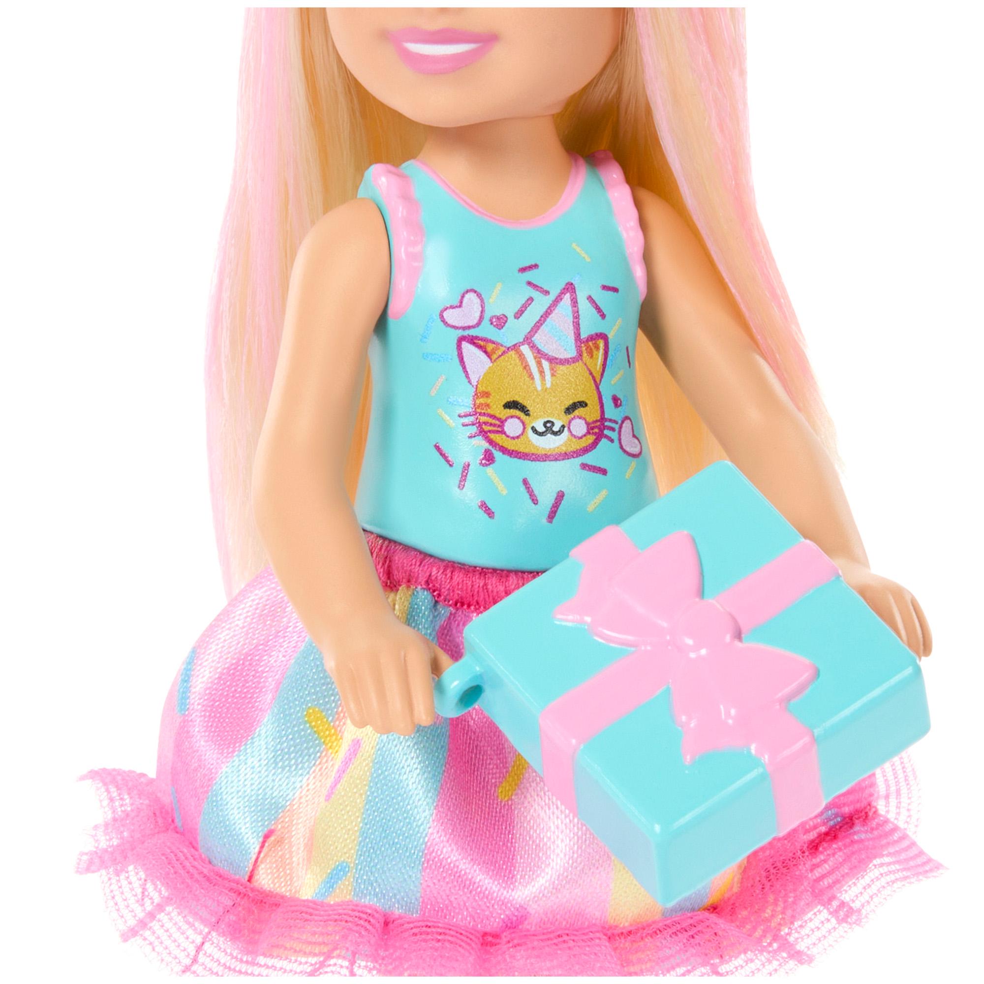Barbie Club Chelsea doll with accessories - British product