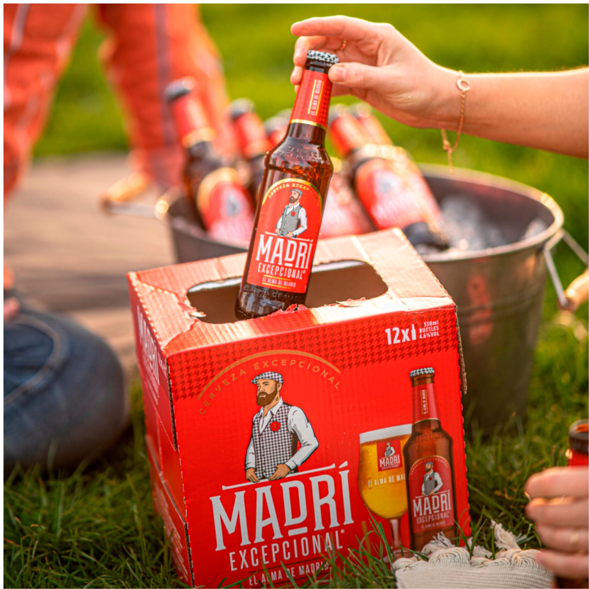 Madri Excepcional premium lager beer 12 pack 330ml, UK version