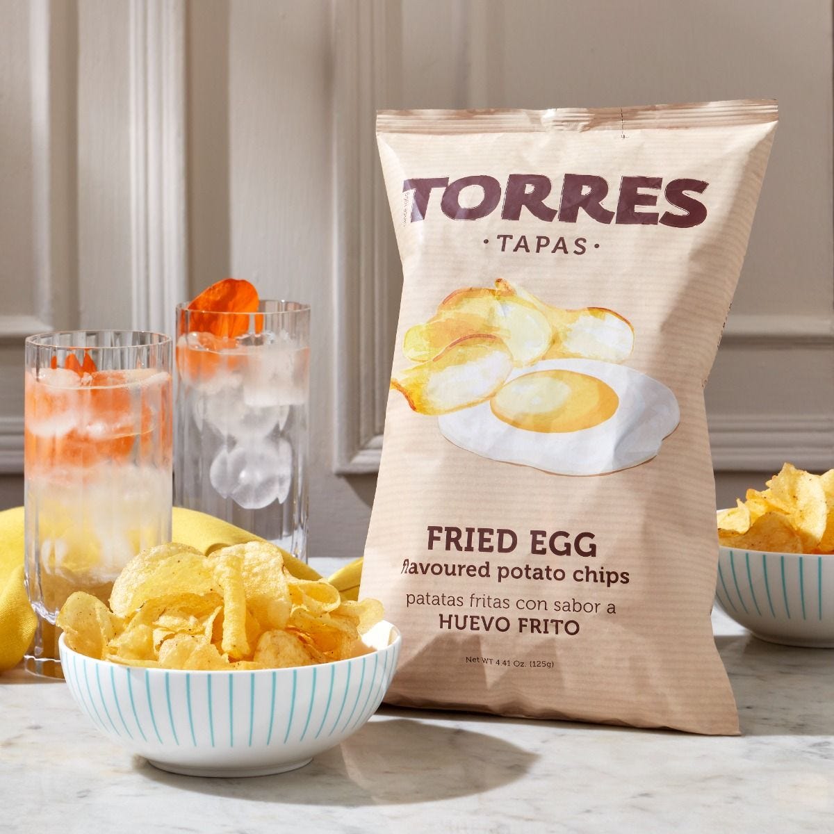 Torres fried egg crisps 125g, imported from the UK