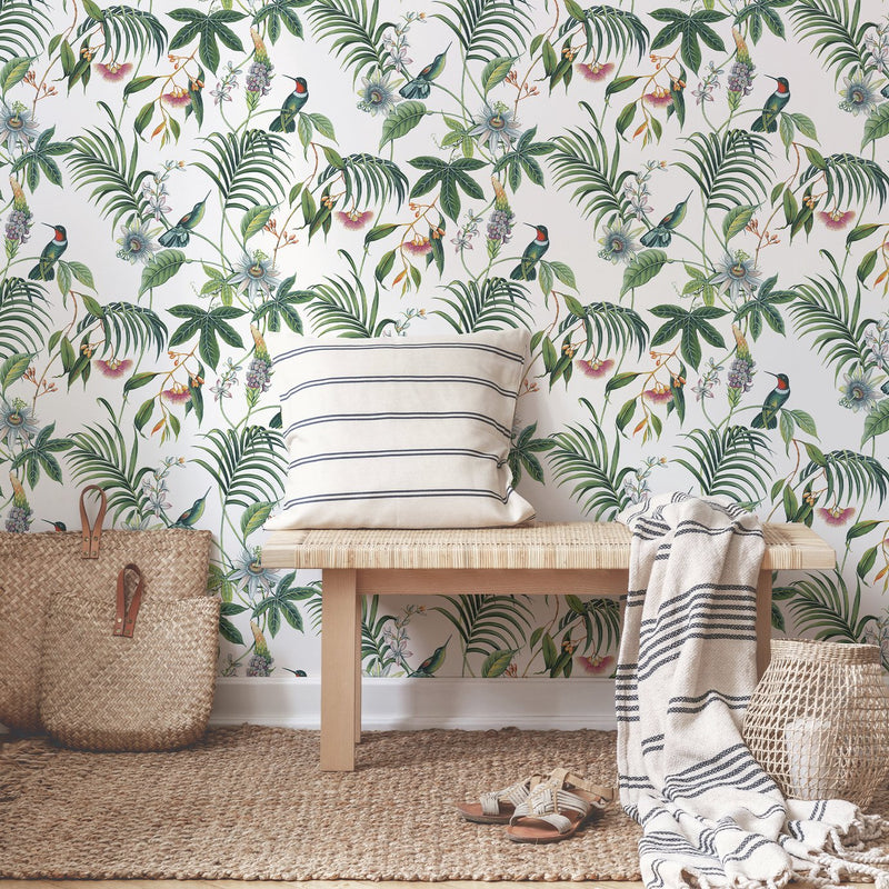 Superfresco Adilah White Wallpaper 52cm x 10m roll (British brand)