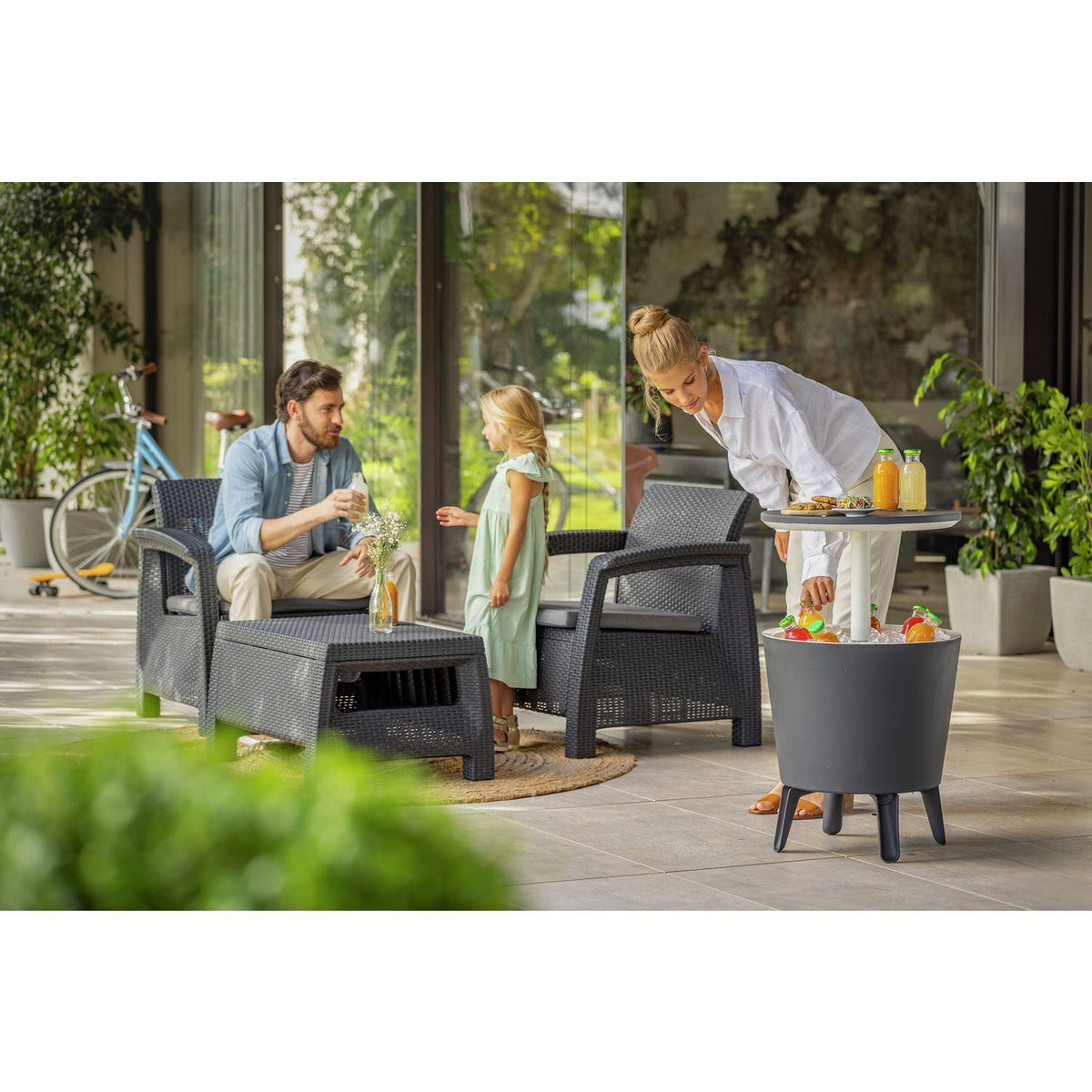 Keter 30L Classic Cool Bar Dark Grey, UK version
