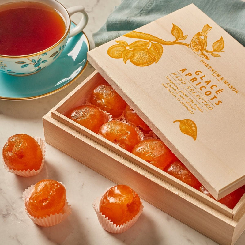 Glacé apricots in a wooden box, 500g, imported from the UK