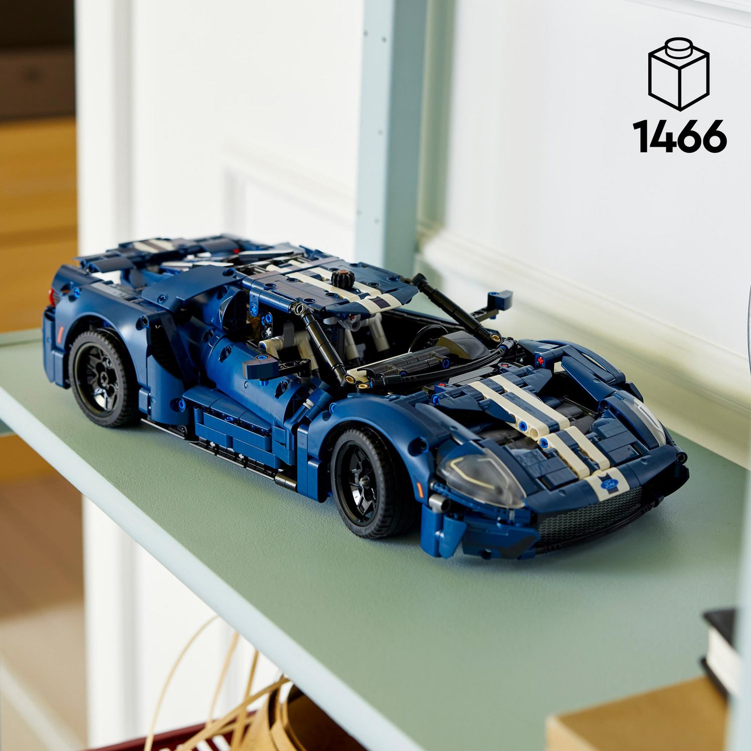 LEGO 2022 Ford GT car model building kit 1466 pieces, UK version