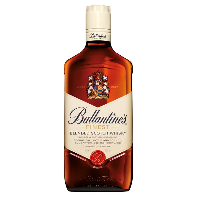 Ballantine's Finest Blended Scotch Whisky   70cl GOODS M&S   