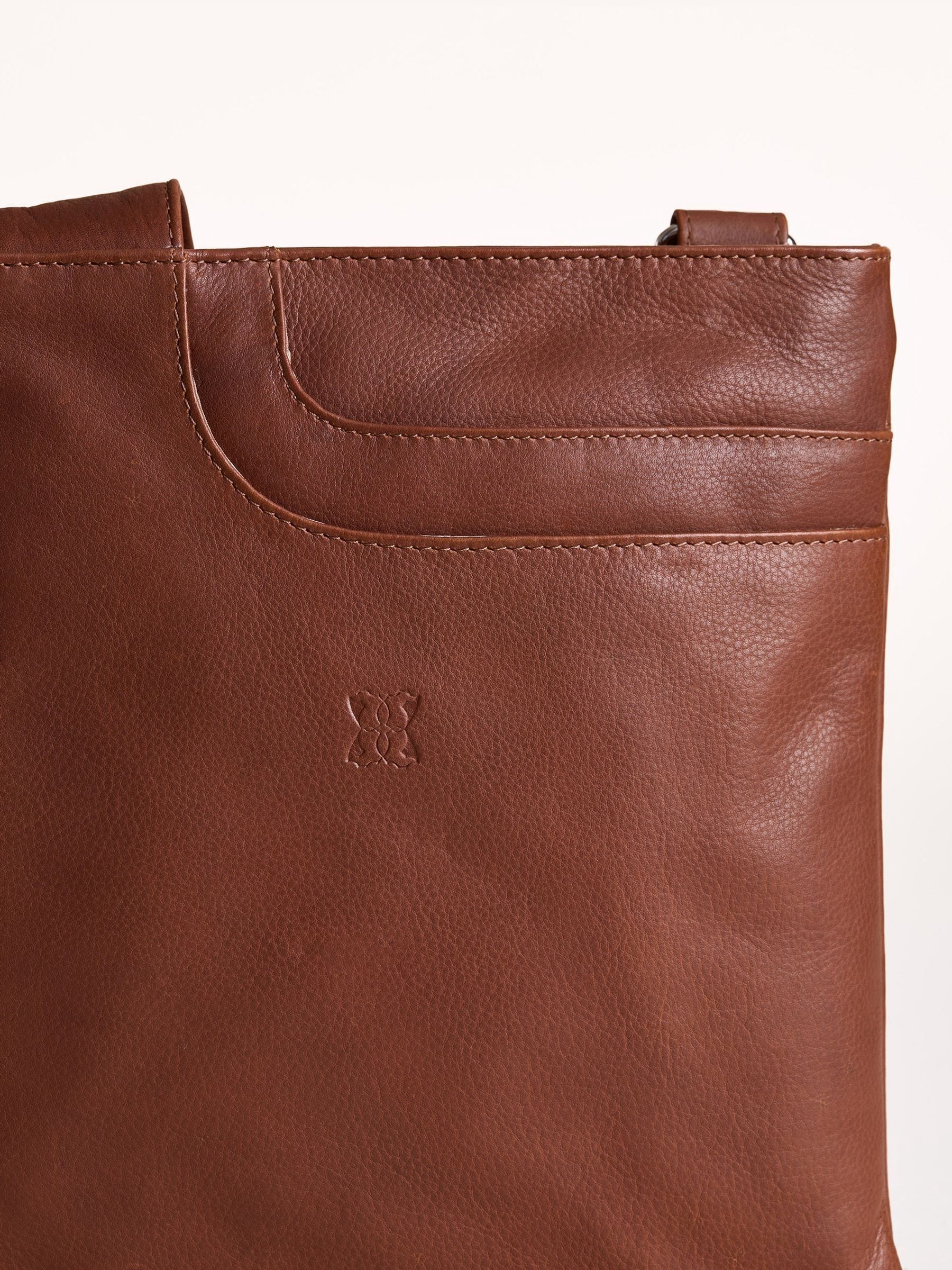 Lakeland Leather navy blue Allerdale cross-body bag (British brand)