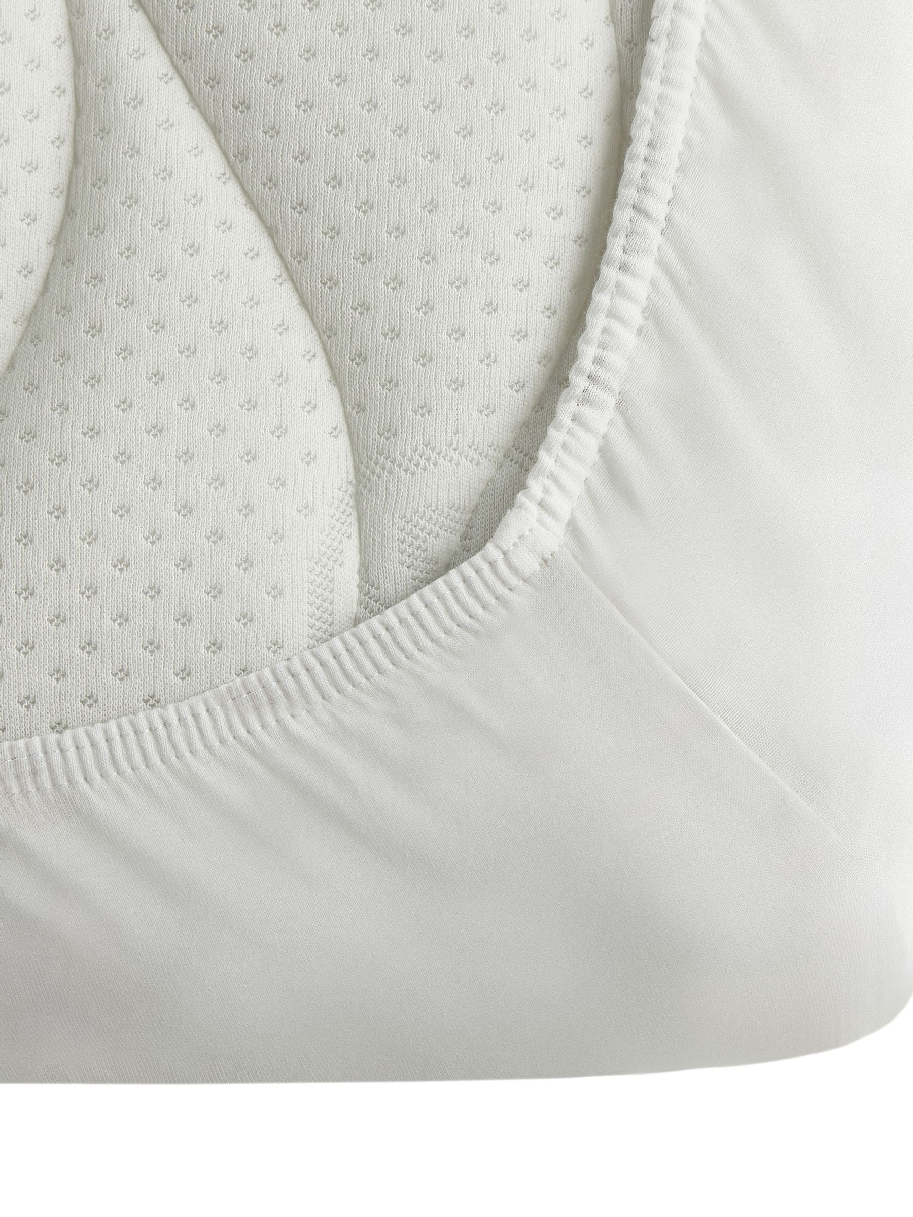 Silentnight cot bed fitted sheets White 2 Pack (British brand)