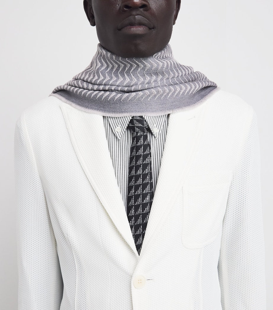 Giorgio Armani wool geometric print scarf 180cm x 40cm (British brand)