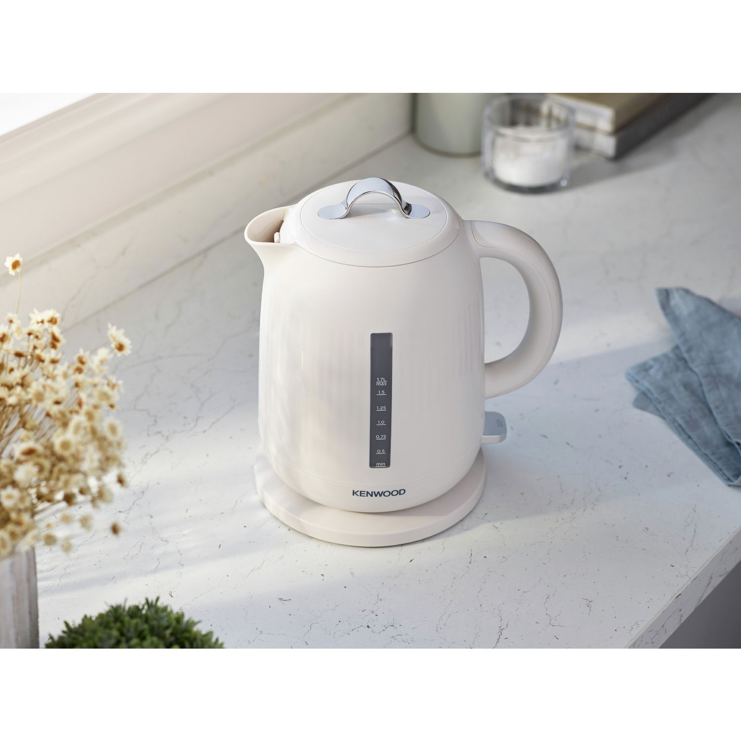 Kenwood Dawn Kettle 1.7 litre cream (British brand)