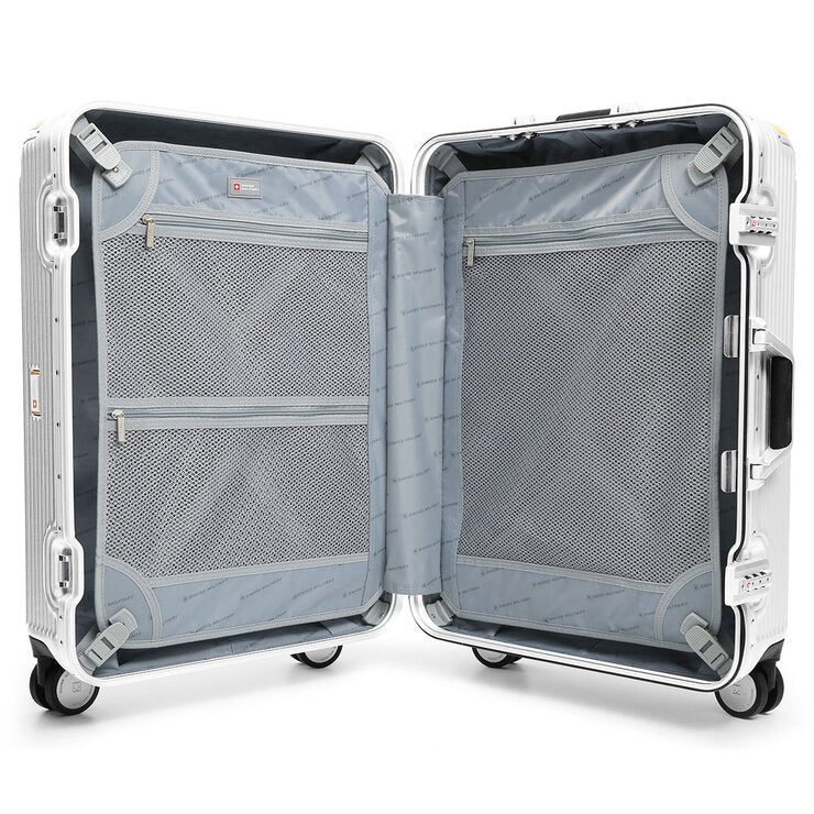 Swiss Military hardside case navy 60cm, imported from the UK