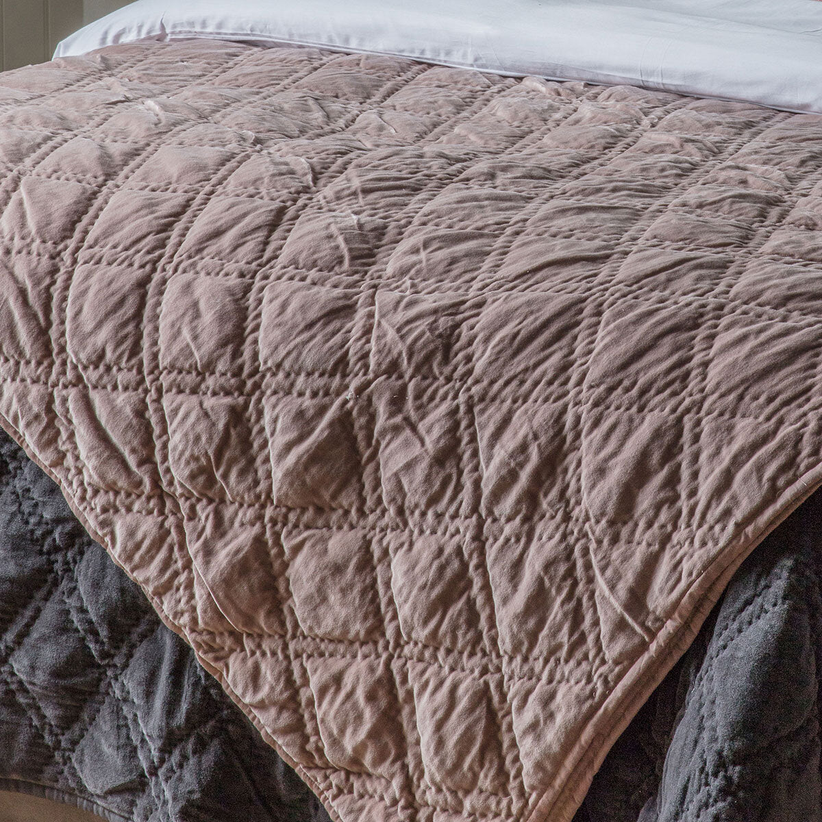 Gallery blush velvet quilted bedspread 260x240cm (British brand)