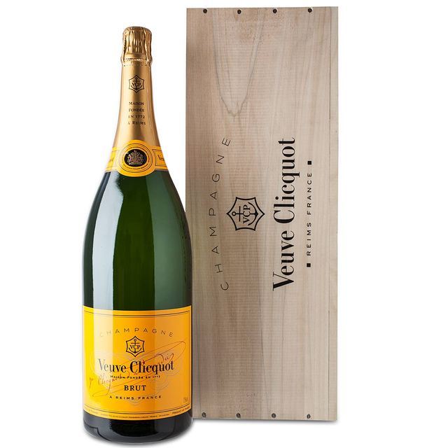 Veuve Clicquot Yellow Label NV Jeroboam Champagne   3L GOODS M&S   