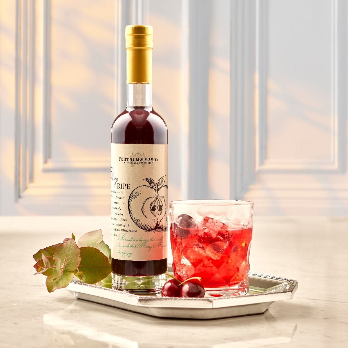 Fortnum's Somerset Cherry Ripe liqueur 35cl - British product
