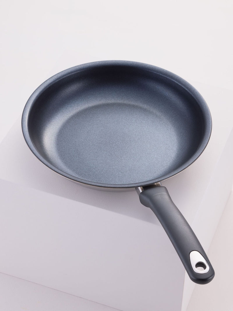 Judge Essentials non-stick frying pan 24cm (British brand)