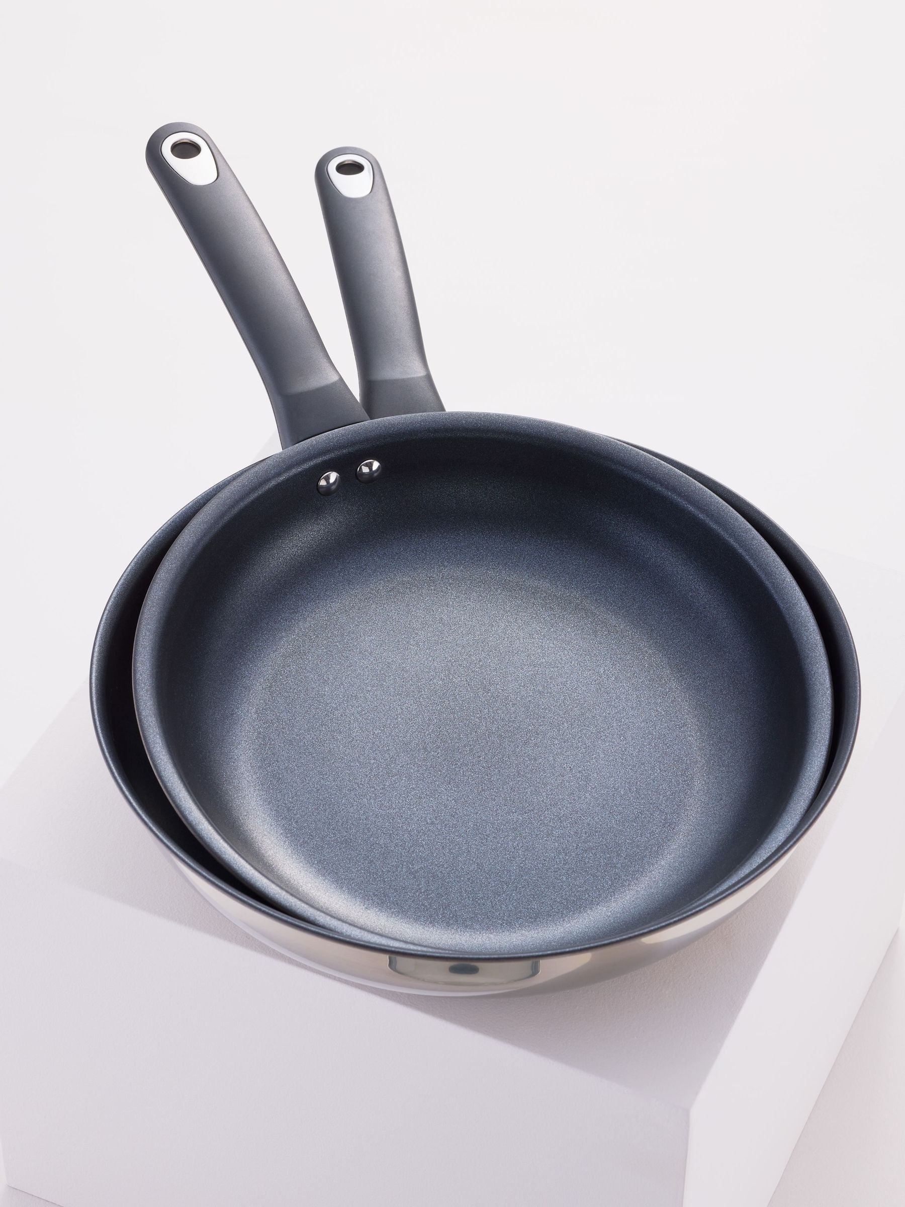 Judge Essentials non-stick frying pan 24cm (British brand)