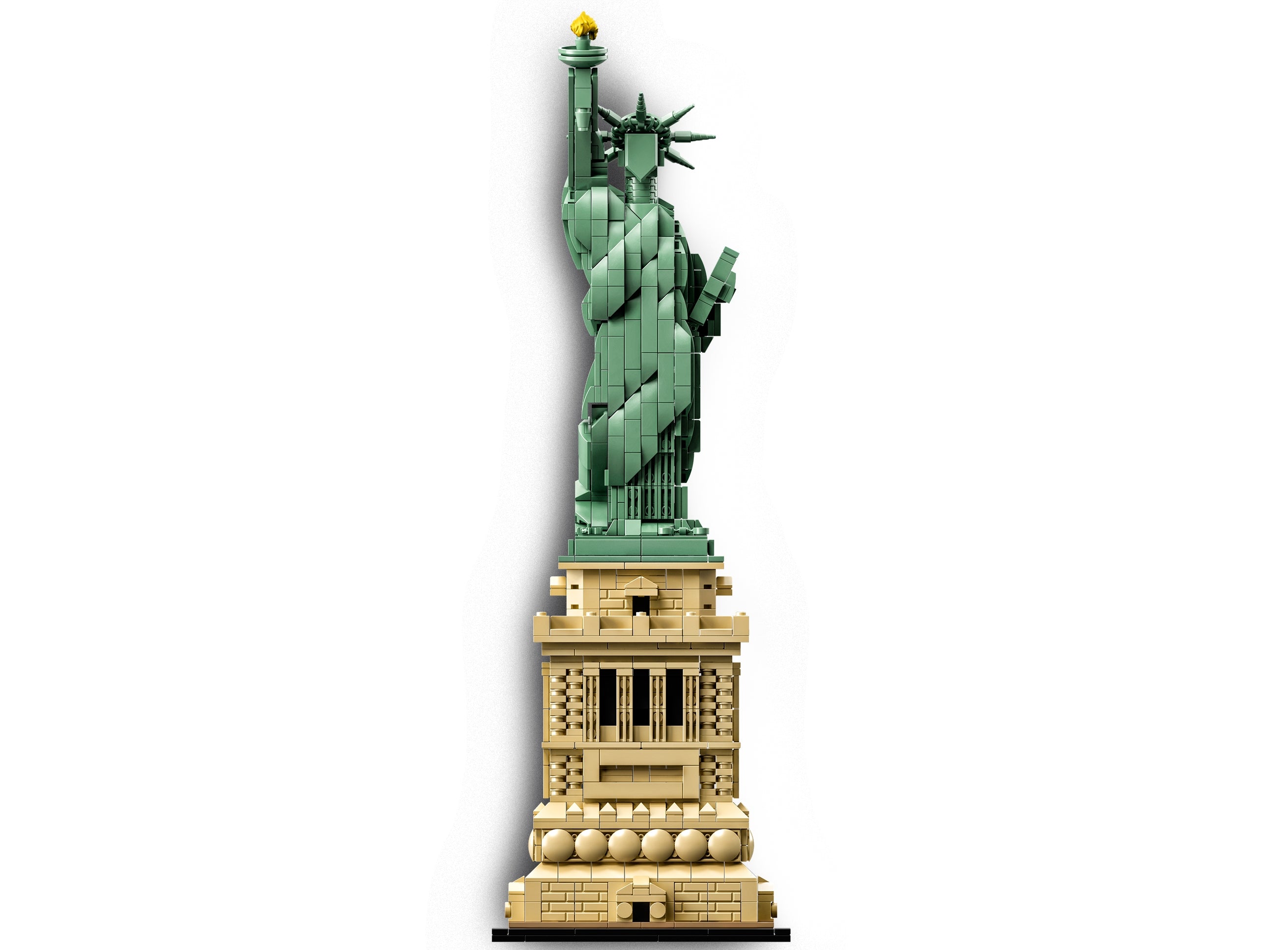LEGO Architecture Statue of Liberty 1685 Piece Set (British brand)