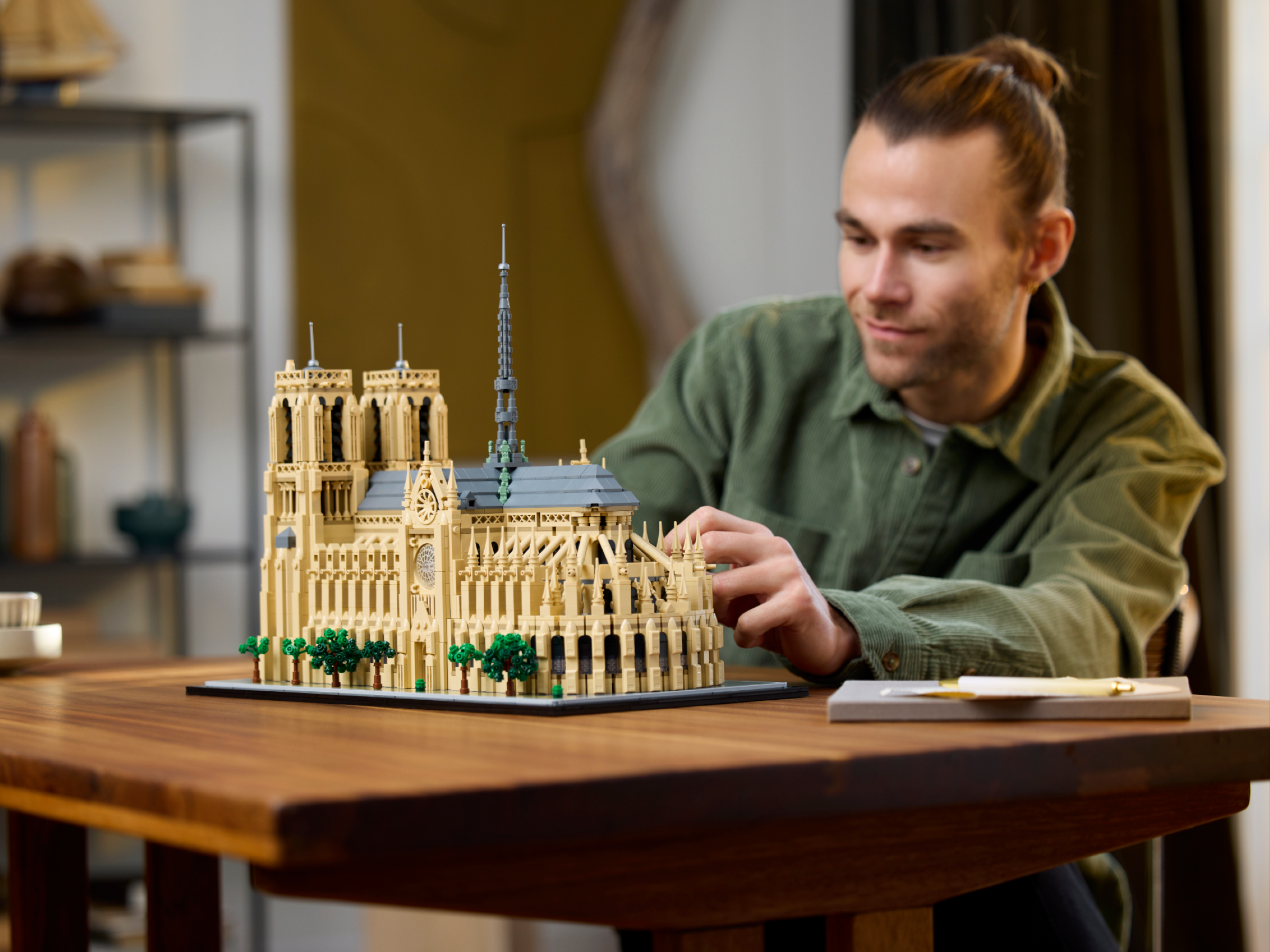 LEGO Architecture Notre-Dame Paris building model 4383, imported from the UK