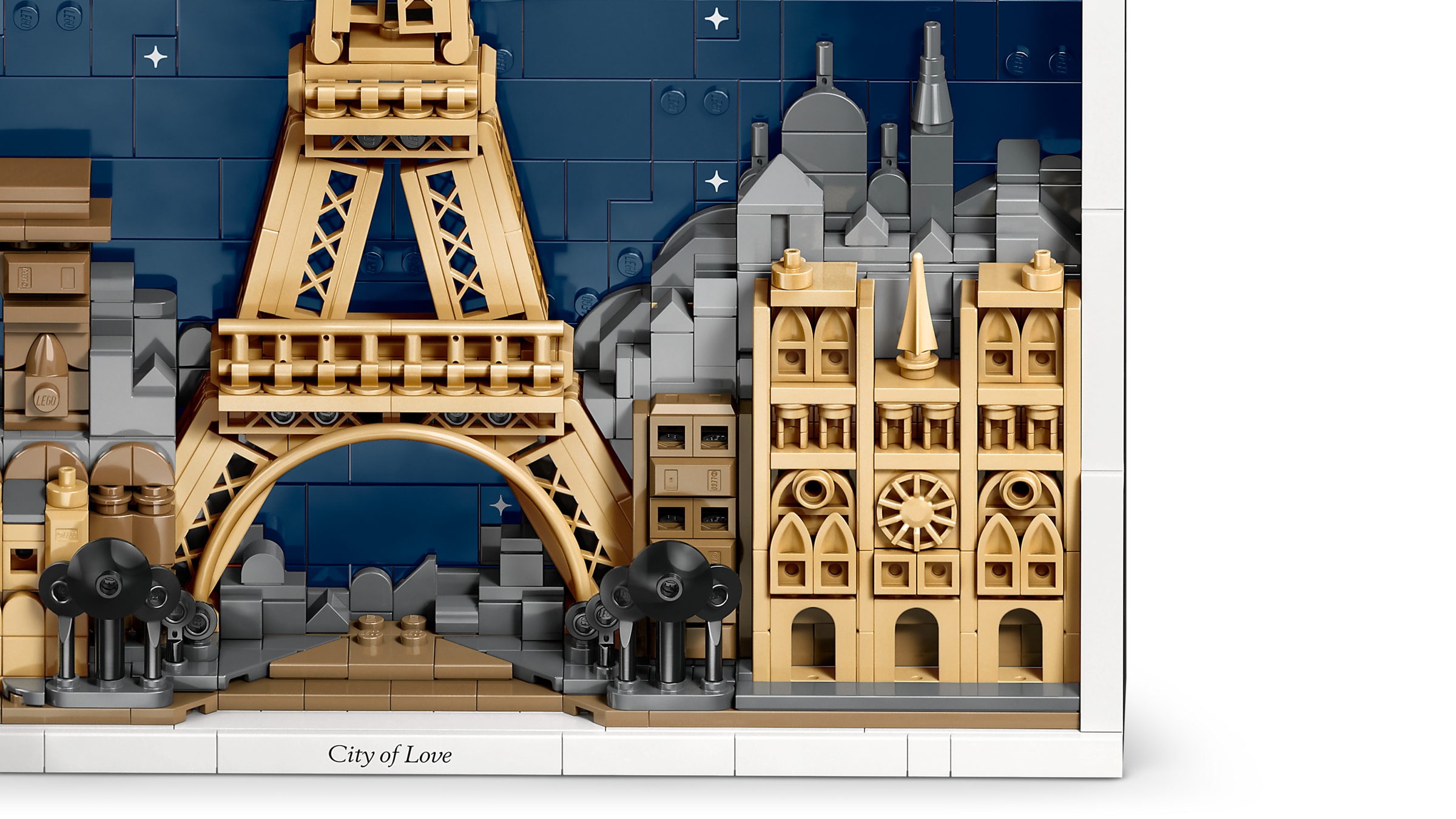 LEGO Architecture Paris City of Love set 958 pieces, UK version