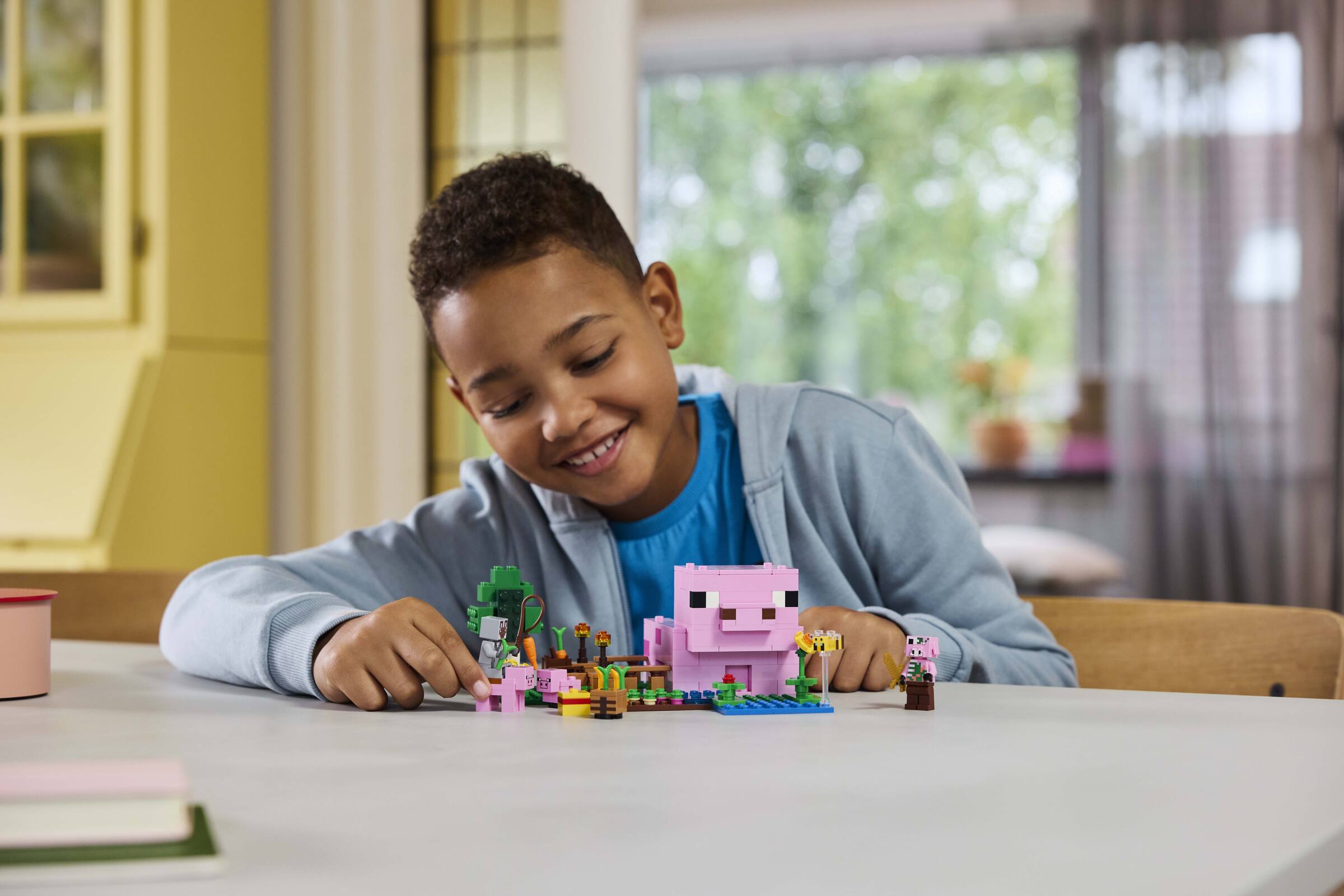 LEGO Baby Pig House Building Set 238 Pieces (British brand)