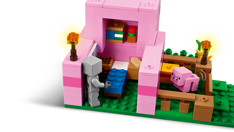 LEGO Baby Pig House Building Set 238 Pieces (British brand)