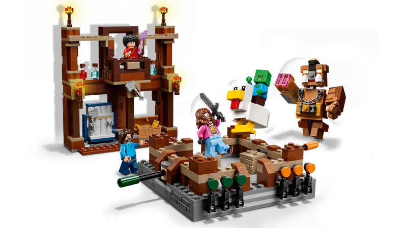 LEGO Minecraft Woodland Mansion Fighting Ring 491 Pieces (British brand)