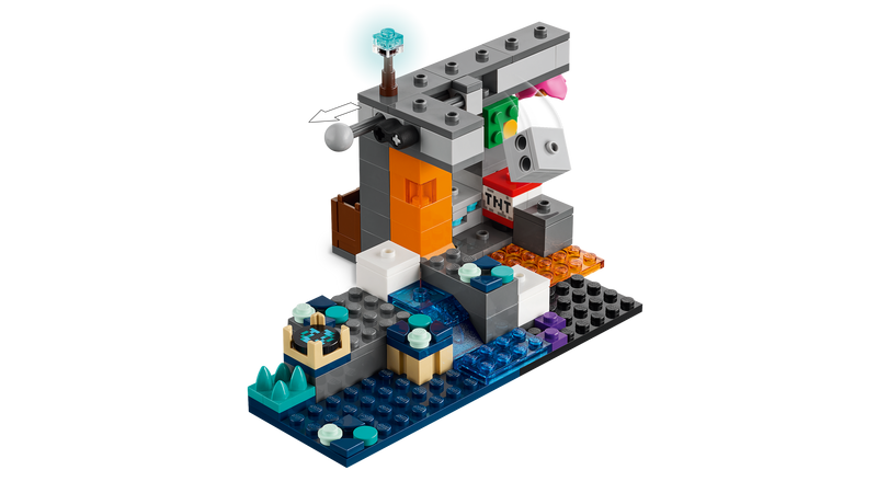 LEGO Minecraft The Warden Encounter 238 piece set, imported from the UK