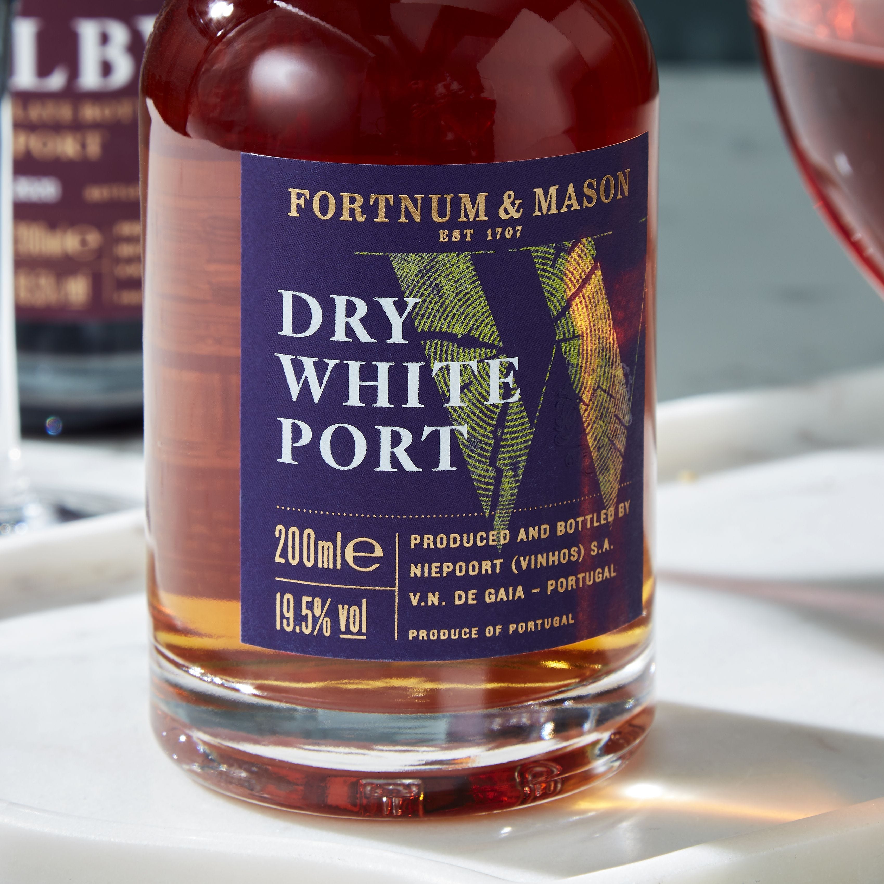 Fortnum's Port Pairing Box with LBV vintage and white port, UK version