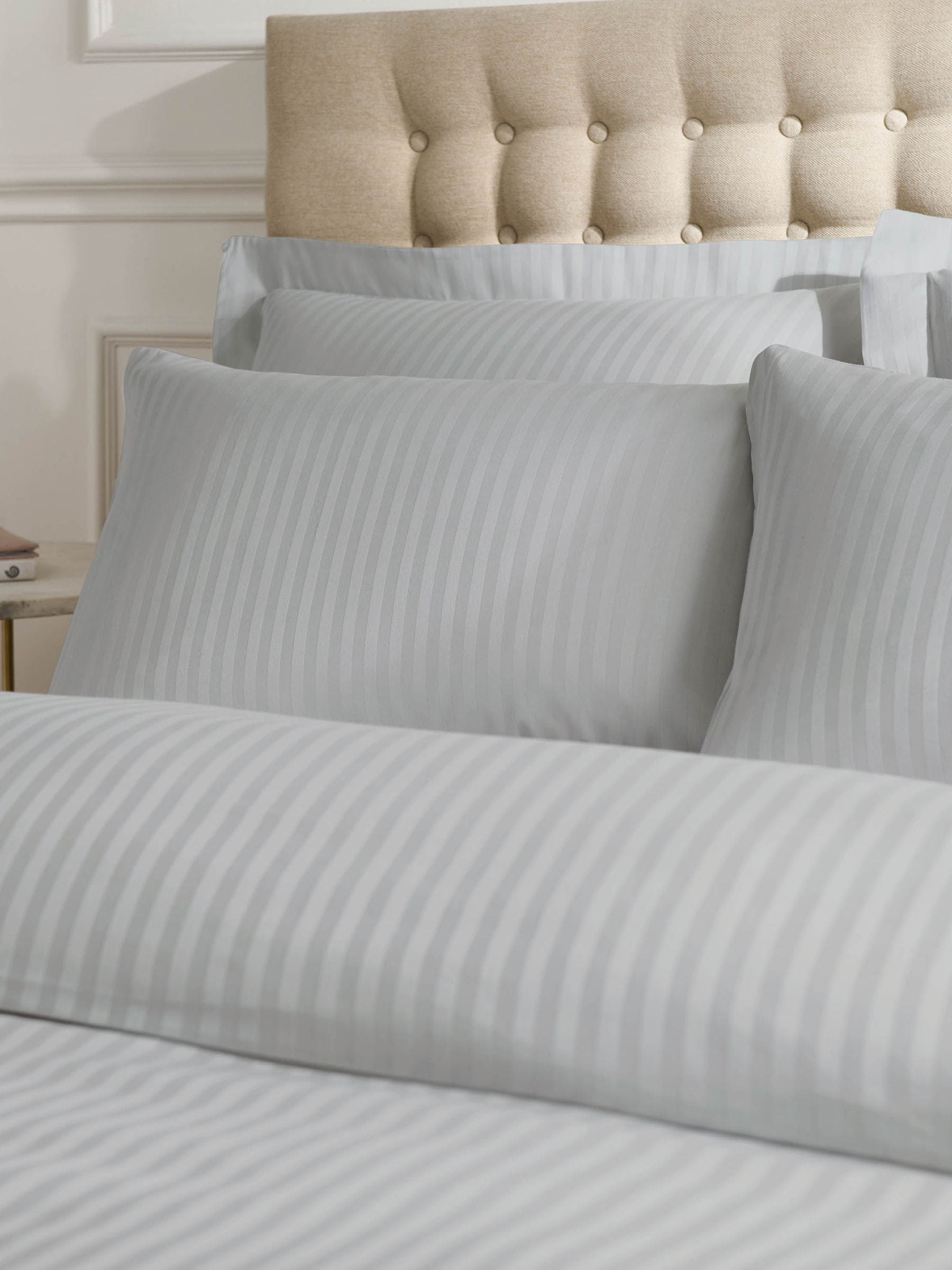 Catherine Lansfield Grey Satin Stripe duvet cover and pillowcase set - British product