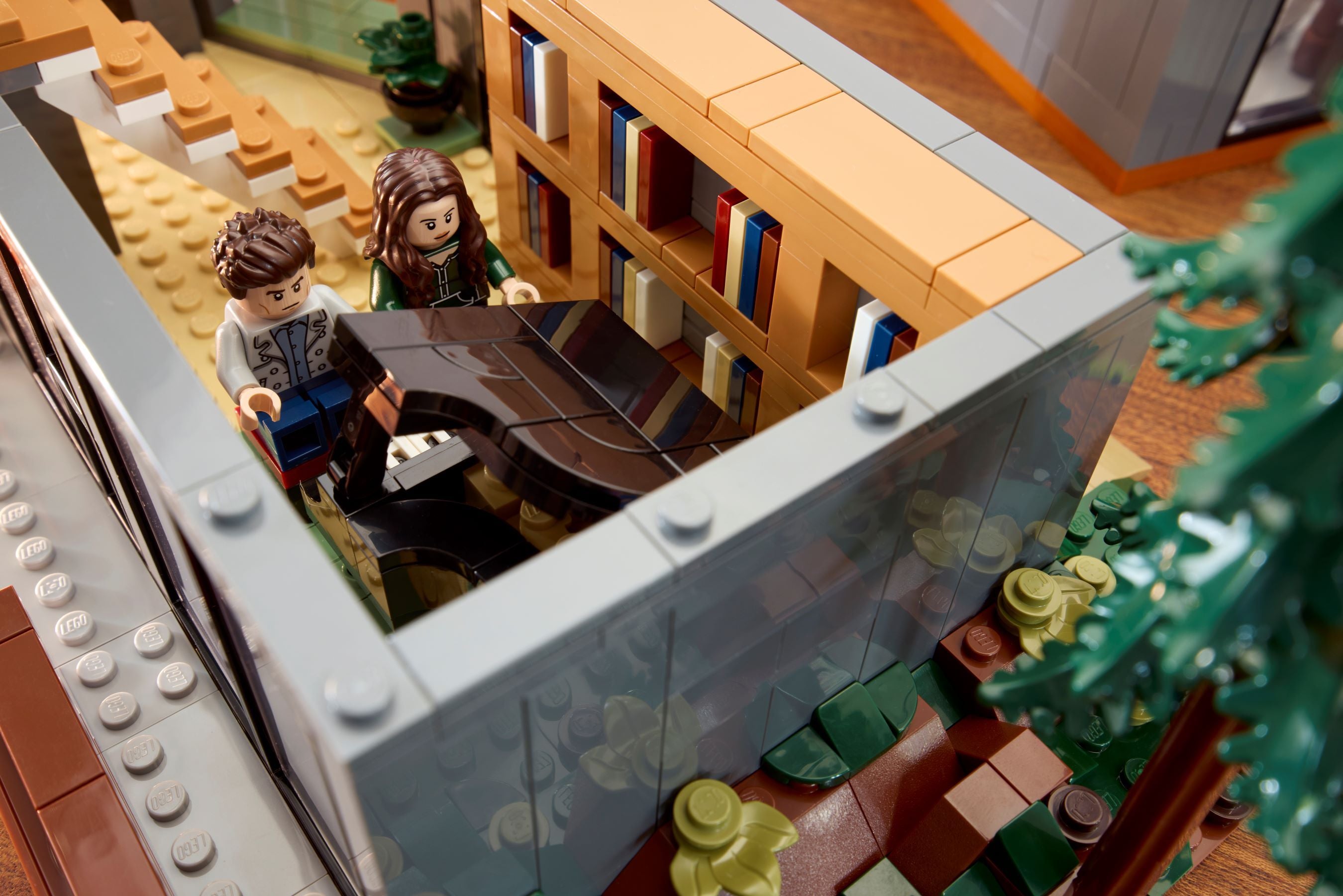 LEGO Twilight Cullen House 2001 pieces (British brand)