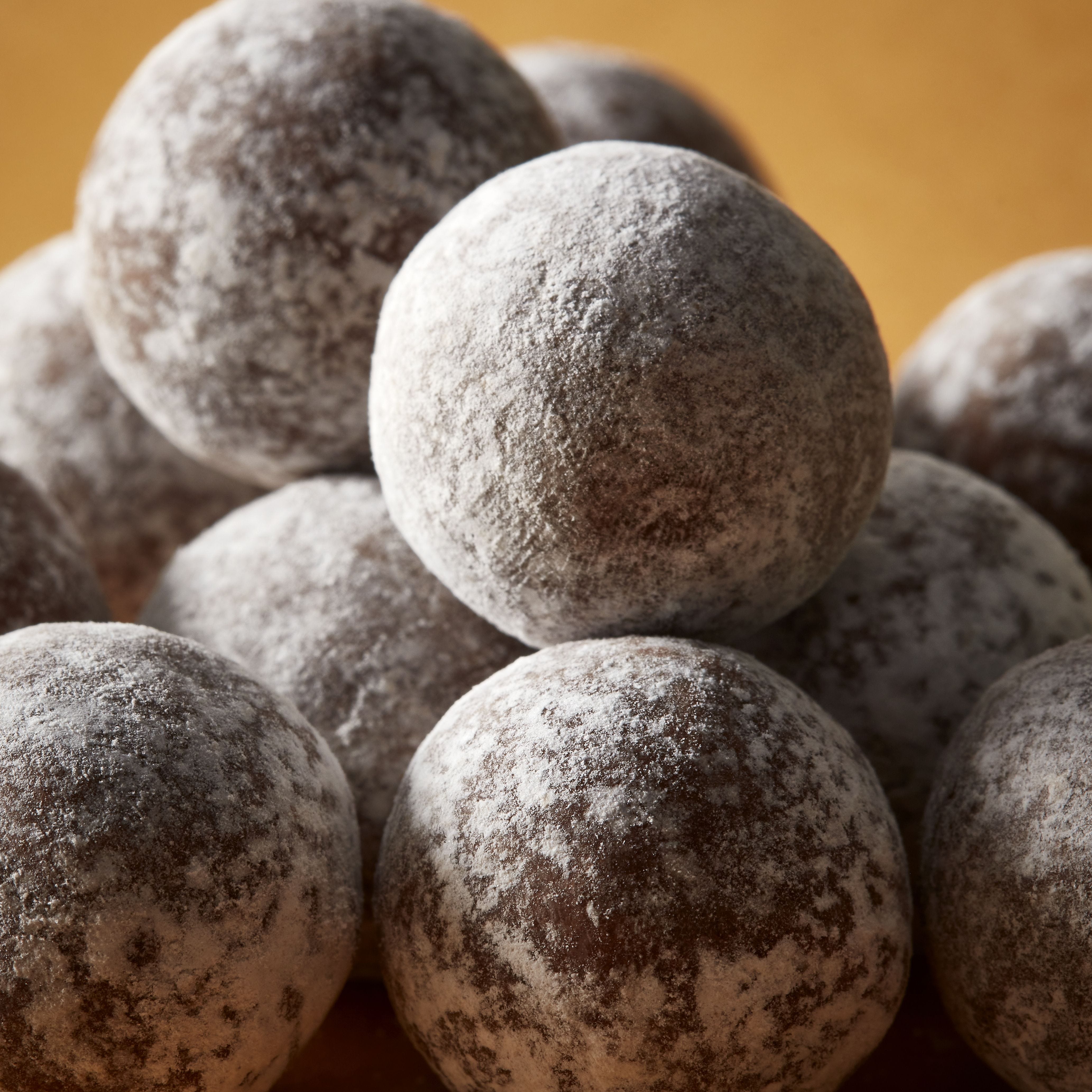 Fortnum's Marc de Champagne truffles 125g, imported from the UK