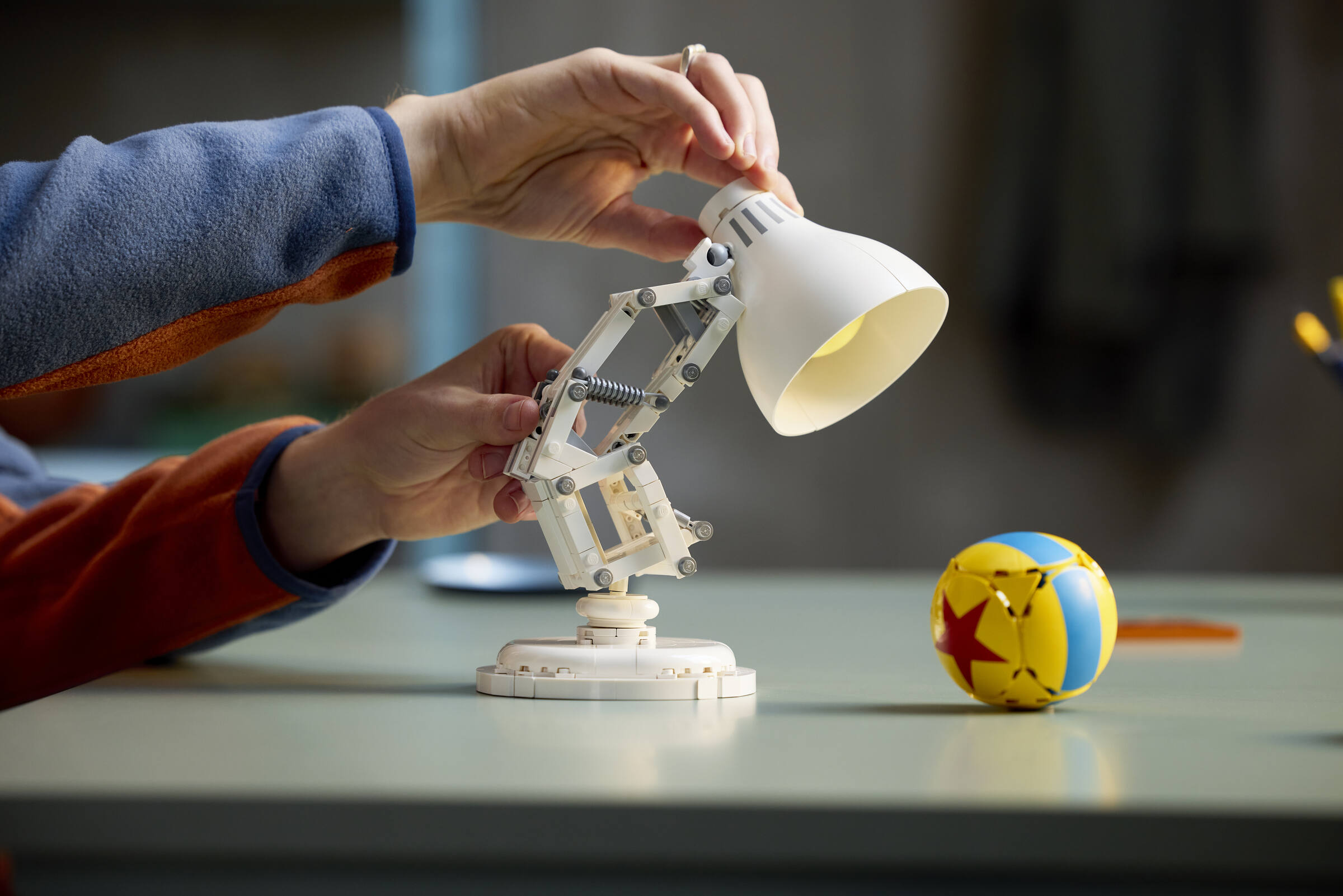 LEGO Disney Pixar Luxo Jr. 613 Pieces - British product