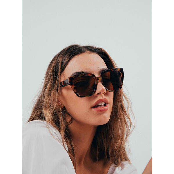 SVNX oversized cat eye sunglasses brown tortoiseshell plastic frame - imported from the UK
